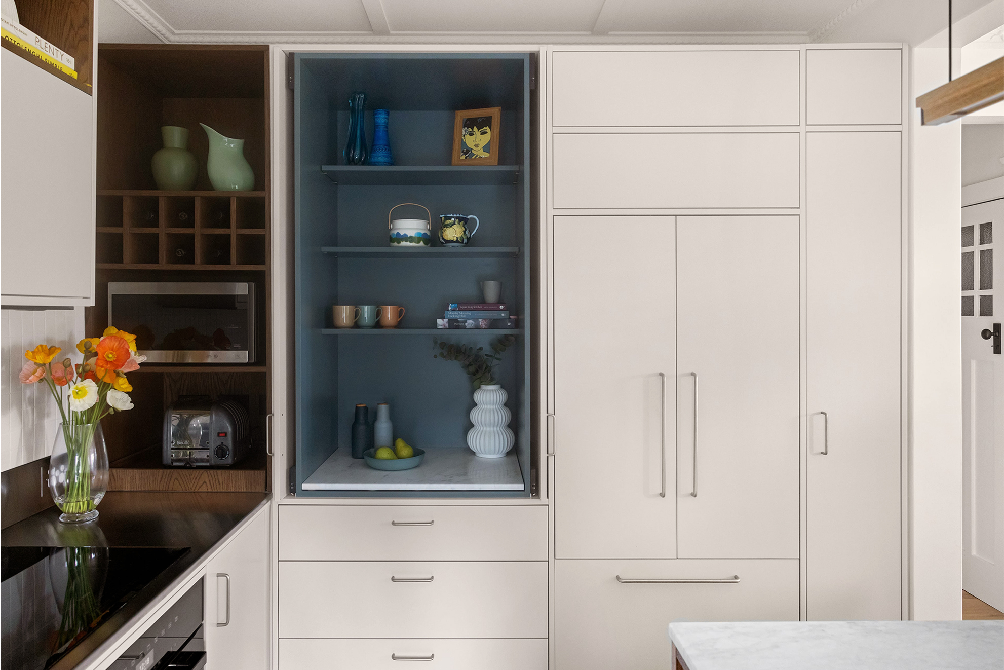 San Raphael Pantry Open